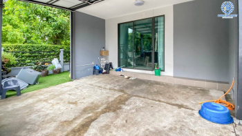 *****ทาวน์เฮ้าส์มือสองย่านนนทบุรี ม.พลีโน่ ราชพฤกษ์-รัตนาธิเบศร์ หลังมุม! บนเนื้อที่ 24.1 ตร.ว. ฟังก์ชัน 3 ห้องนอน 2 ห้องน้ำ 2 ที่จอดรถ แถมฟรี! 3 เครื่องปรับอากาศ 1 เครื่องทำน้ำอุ่น สภาพดีเหมาะแก่การเข้าอยู่ เฟอร์นิเจอร์บิวท์อินพร้อม ใกล้รถไฟฟ้าสายสีม่วง "สถานีบางพลู" และทางด่วน "ศรีรัช-วงแหวนรอบนอก"